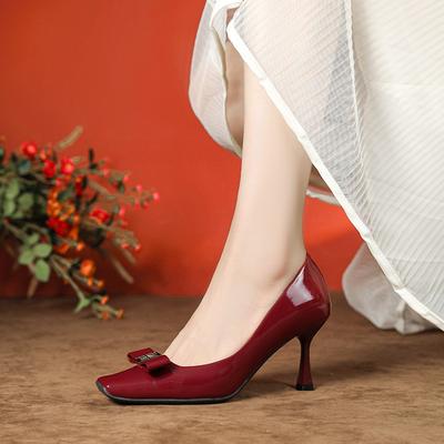 Темпераментные туфли-лодочки женские весенние новые с квадратным носком из овчины на высоком тонком каблуке из лакированной кожи