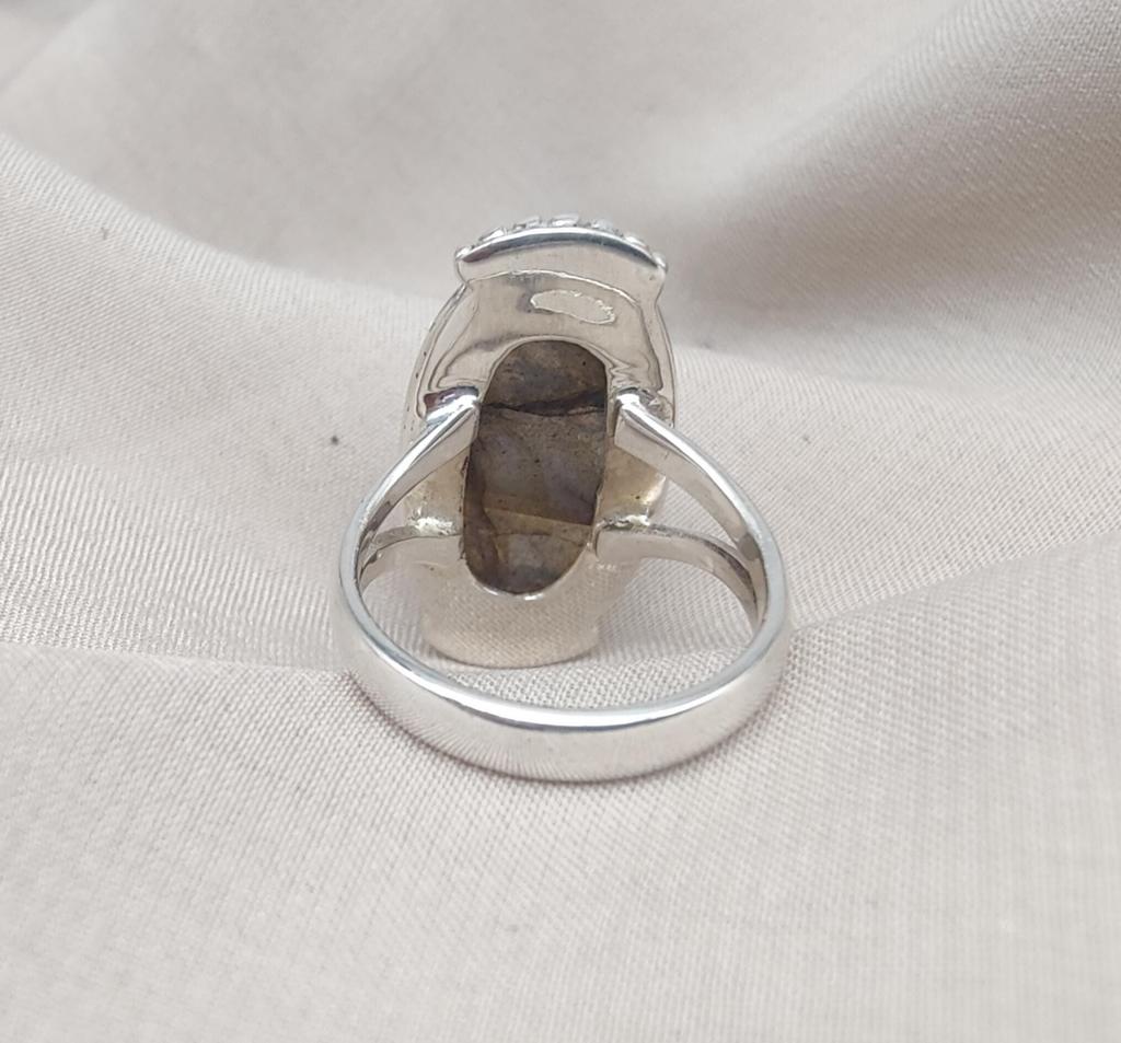 Blue Flash Labradorite Silver Ring: Handmade 925 Sterling Boho Jewelry
