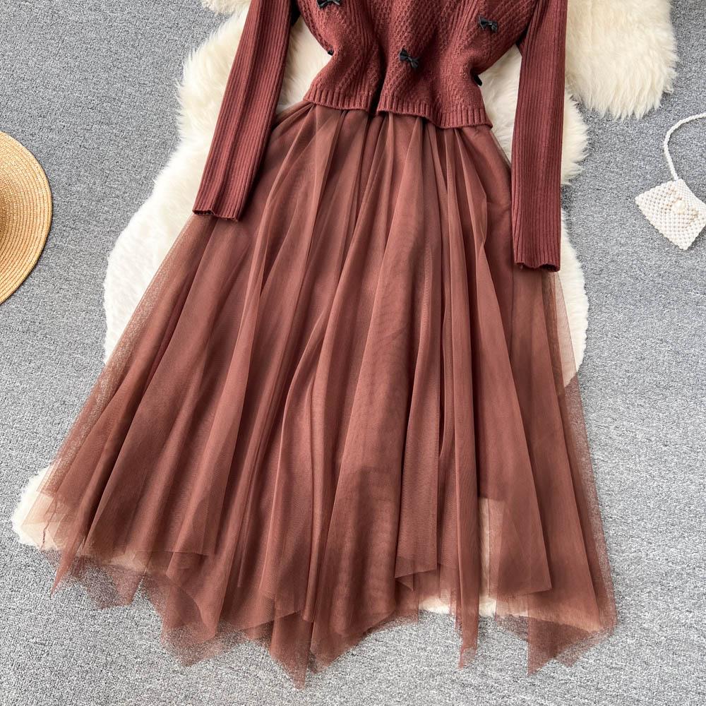 Женское трикотажное платье с нерегулярной сетчатой ​​строчкой, короткий свитер с небольшим благовонием, жилет, осенне-зимний костюм из двух предметов