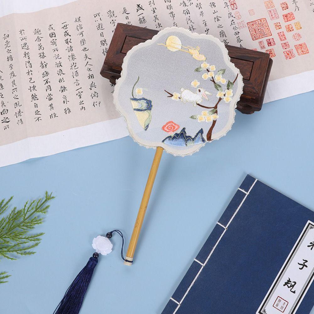 Классический круглый веер в китайском стиле, винтажный вышитый шелковый веер, двусторонний с кисточкой, ручной веер для женщин