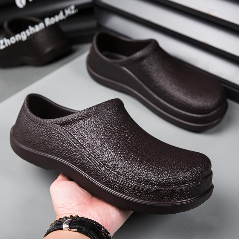 Fashion Men's Chef Shoes Water-proof Oil-proof Kitchen Shoes Non-slip Garden Clogs Man Summer Beach Slippers Hotel Work Shoe EVA Sandal