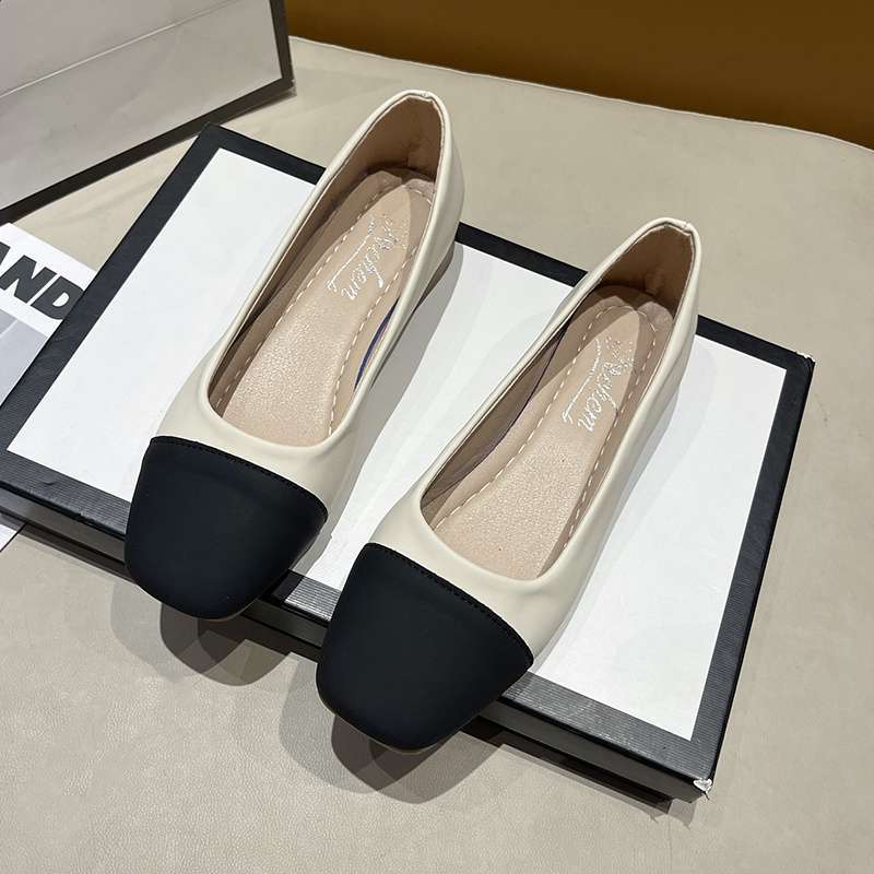 Женские туфли на мягкой подошве, универсальные туфли-лодочки с квадратным носком и мелким вырезом, маленькие кожаные туфли, осенняя новинка, темпераментные туфли Doudou, туфли для бабушек