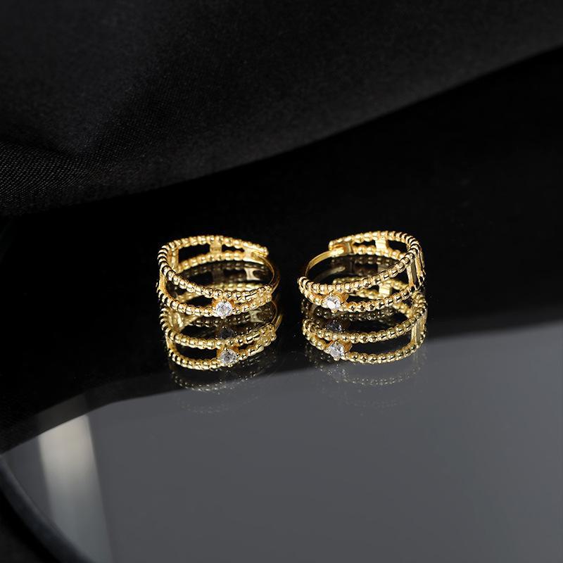 Серьги-кольца Banyan Tree S925 Silver Retro Double Hollow Hoop для женщин - Легкий роскошный дизайн высокого класса