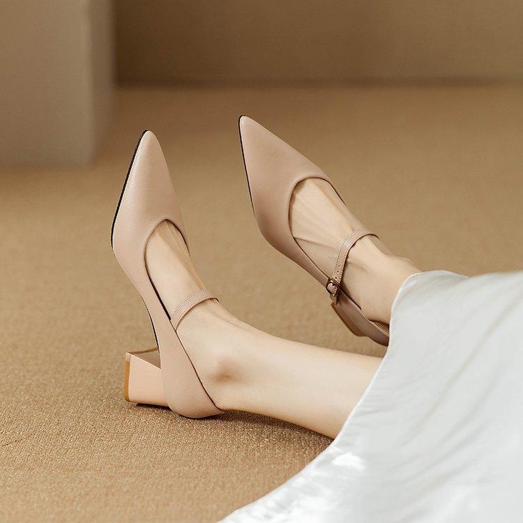 Французские туфли Мэри Джейн из мягкой кожи женские 2025 осень новые квадратный каблук одинарные туфли с юбкой средний каблук высокие каблуки толстый каблук модные