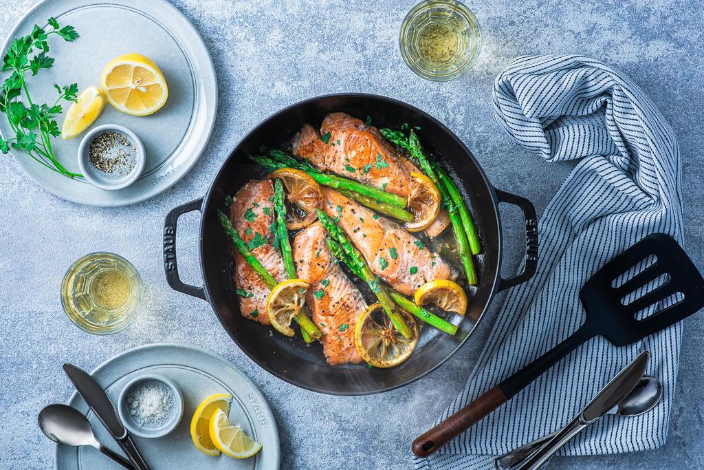 Сковорода-соте staub Granblue Two Hand Литая эмалированная кастрюля мелкая Sukiyaki совместима с IH Japanese Blaiser "Blazer 24 см" [Авторизованный продукт] 40511-477