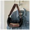 Stylish Tribal Canvas High Capacity Leisure Bag 2024 New Korean Winter Striped Fanny Pack Shoulder Crossbody Bag Coffee
