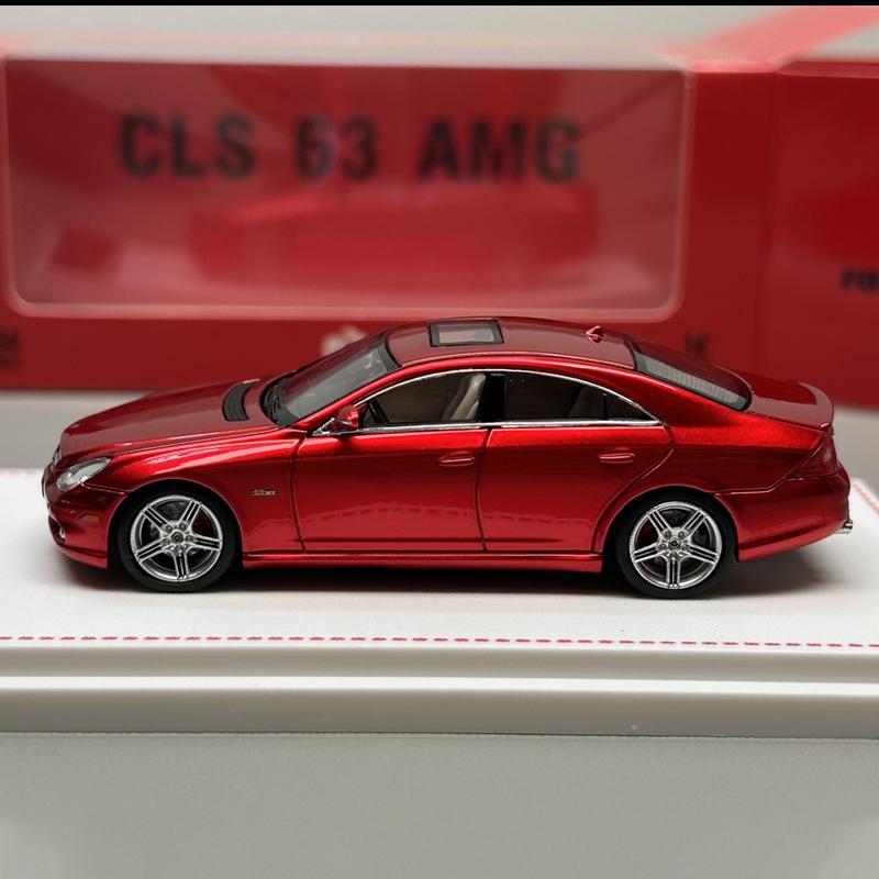 Новое в наличии Fh 1:64 Mercedes-Benz Cls 63 Amg Mk1 C219 Литой Миниатюрный Металлический Ограниченная Серия Украшения Mercedes Индивидуальные Игрушки Игрушка для Ребенка