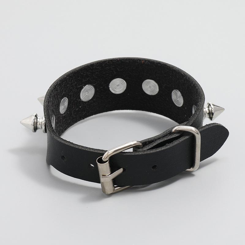 European and American Punk Style 2 Row Spiked Leather Bracelet Personality Trend Rock Men's Bracelet Bracelet