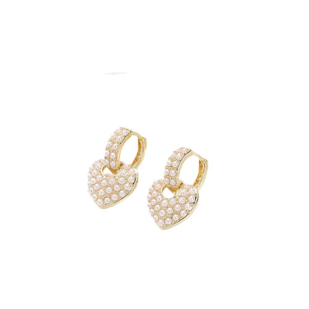 Серьги-пусеты с жемчугом для женщин, модный и изысканный темперамент, высококлассные серьги в форме сердца