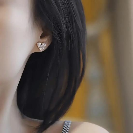 Серьги-пусеты в форме сердца со стразами, искусственными бриллиантами, серьги-пусеты в виде сердца любви с искусственным жемчугом, сверкающие милые пусеты для женщин, девушек, для свиданий, вечеринок