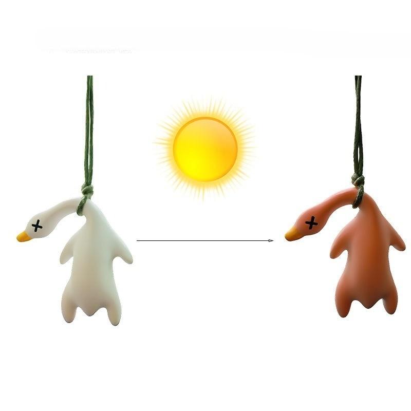 УФ Меняющий цвет Кулон Утка Термохромный Брелок Шарм Ожерелье Игрушка Подарок