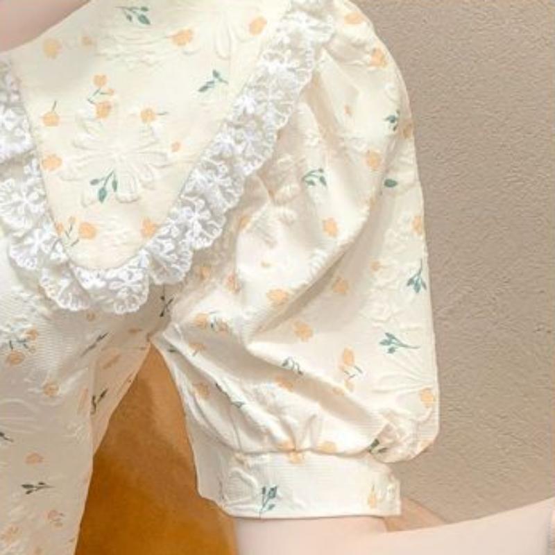 Летние женские топы с короткими рукавами и цветочным принтом, дизайнерские нишевые рубашки с короткими рукавами и милым кукольным воротником