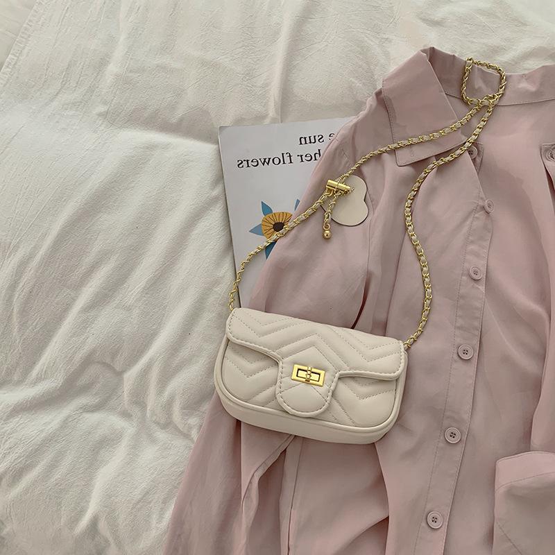 Small Fragrance Style Women's Bag Summer New Style Small Fresh Green Diamond Chain Bag Trendy and Versatile Small Square Bag Women