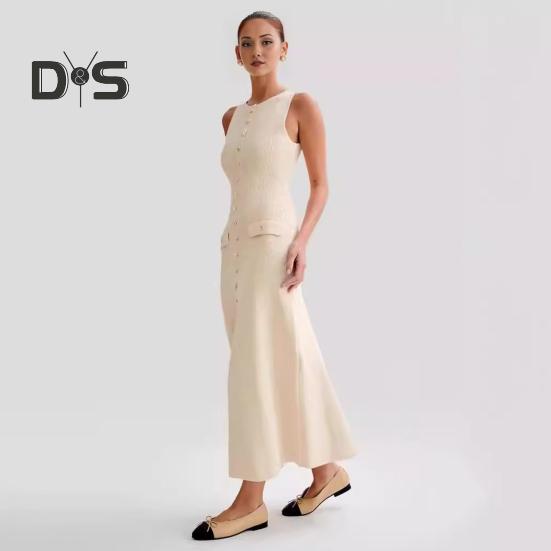 Летнее женское платье трикотажное платье-футляр Slim Fit сплошной цвет с круглым вырезом эластичное однобортное платье без рукавов на пуговицах длиной до середины икры