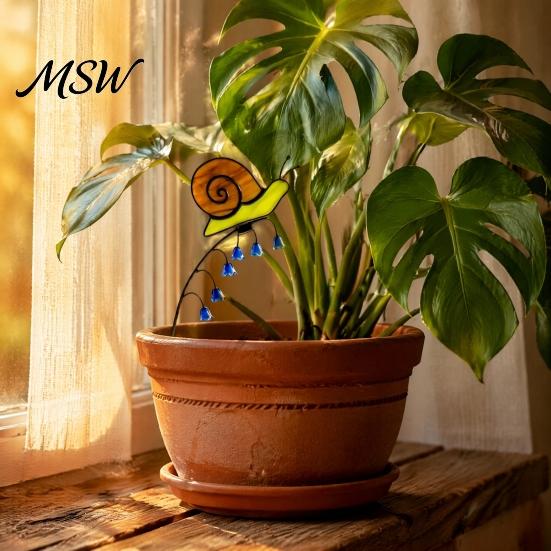 Iridescent Dragonfly Garden Decor Dragonfly/Butterfly/Ladybug/Bee/Snail Stake, Lily of The Valley Metal Yard Art for Weather Resistant Stakes