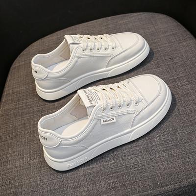 Импортные кожаные маленькие белые туфли женские весна и осень новые универсальные тонкие дышащие спортивные повседневные легкие на мягкой подошве студенческие туфли