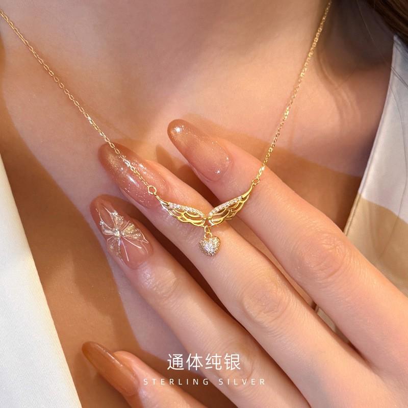 Womens Heart Wings Necklace Clavicle Chain Ins Style Fashion Jewelry