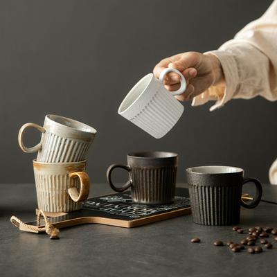 Керамическая кофейная чашка из грубой керамики Маленькая емкость Полосатая чашка Кружка в ретро-стиле Концентрированная Подвесная Японская кофейная чашка с ручкой Ручная работа