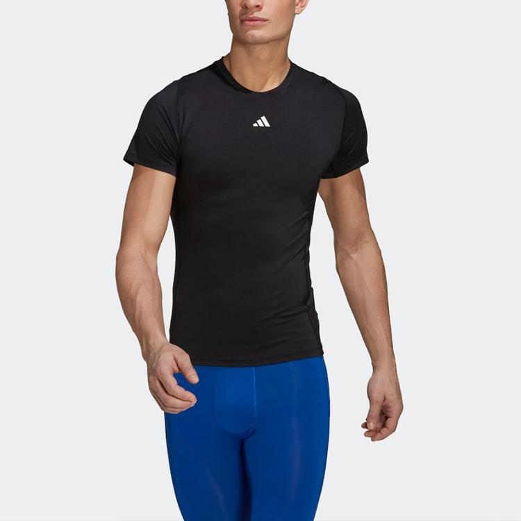 Adidas Футболка Techfit Training черная мужская уличная HK2337