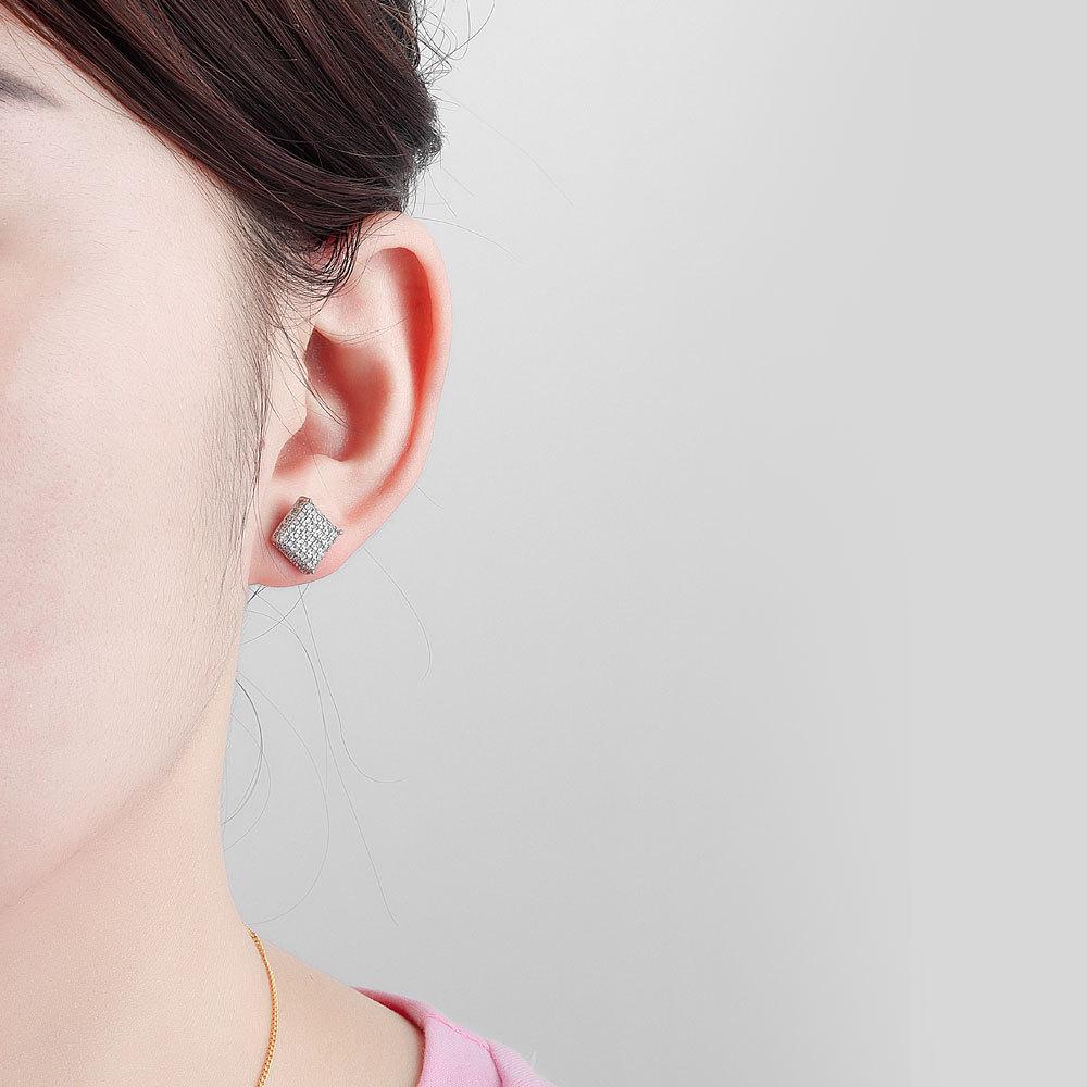 2025 New Best Selling Luxury, Fashion, Simple and Classic Dazzling Cubic Zirconia square Women's Stud Earrings Accessories