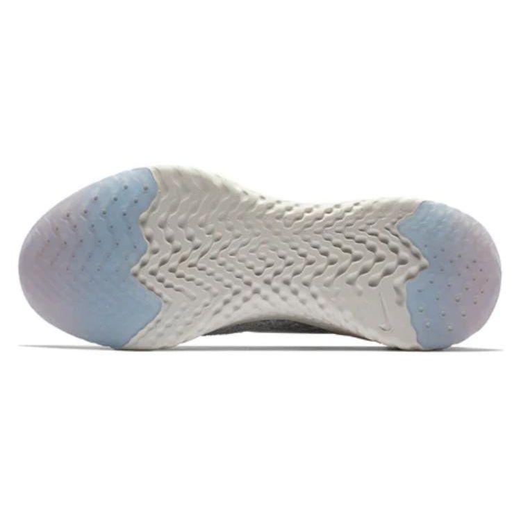 Nike Эпические женские кроссовки React Flyknit Mica Green Light-Silver-Sail AQ0070-009