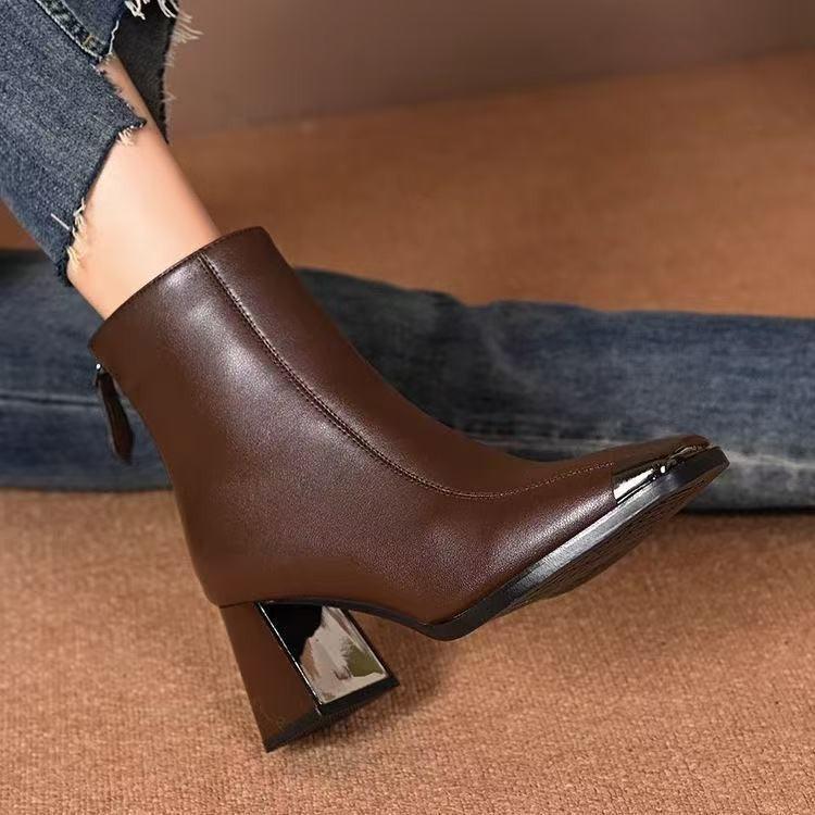 French retro female soft leather square head thick heel m high heel metal bag head rear zipper inner thickened warm short boots