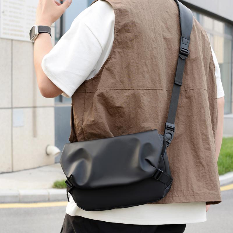 Men's Fashion Waterproof Crossbody Shoulder Bag Lightweight Large Capacity Casual PU Messenger Bag