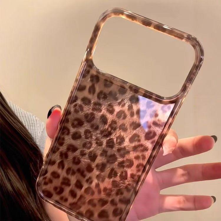 Brown Leopard Print Phone Case for Apple iPhone 17 Pro Max‑ Glacier Pattern Soft Silicone Shockproof Phone Cover on iPhone 17/16/15/14/13/12/11/Plus