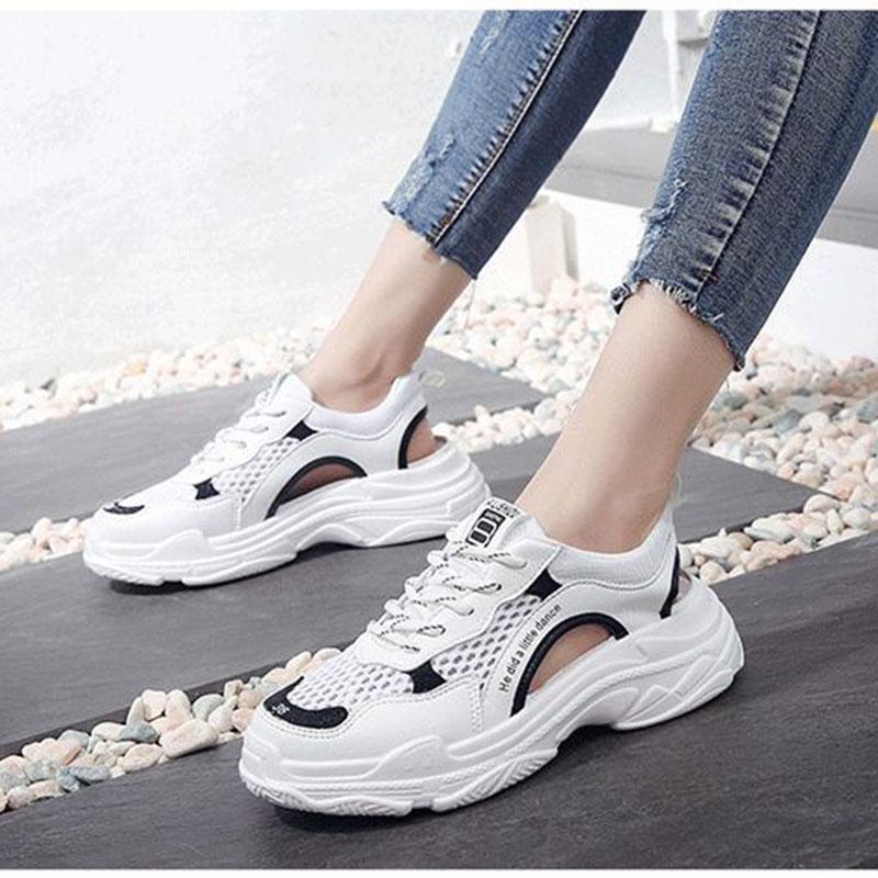 Обувь Студентки Корейская версия летних сандалий Модные туфли на плоской подошве Парная верхняя одежда Спортивная обувь