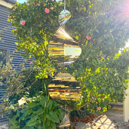 Спиральный ветровой спиннер, украшение, устойчивый к атмосферным воздействиям, для внутреннего и открытого окна, сада, двора, крыльца, металлический 3D подвесной орнамент для колокольчика ветра