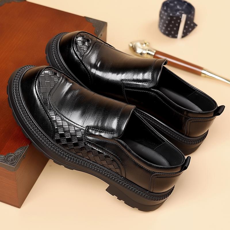 Fashion New Handmade Leather Casual Men Shoes Design Sneakers Man Breathable Leather Shoes Men Ankle Boots Outdoor