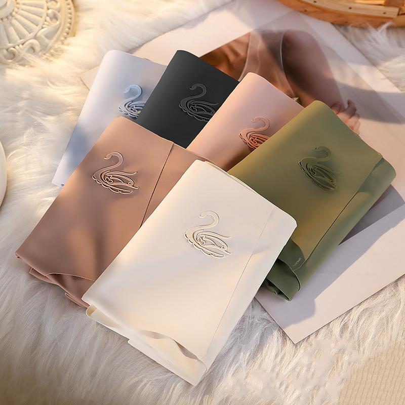 Ледяной шелк Женское нижнее белье Средняя посадка Ледяной шелк 3D Подтягивающие ягодицы Бесшовные хлопковые трусы M-XL