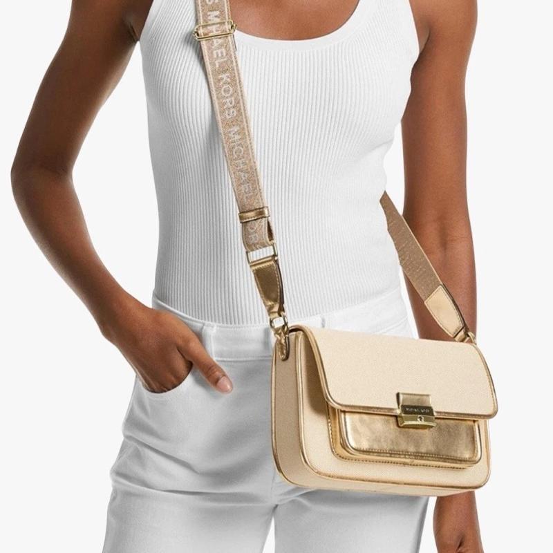 Michael Kors Хлопок и полиэстер с логотипом бренда (Полиэстер) Сумка через плечо средняя женская золотая