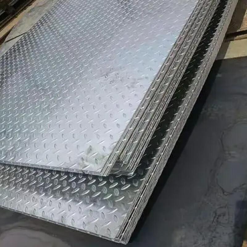 Jinghong Q235 Black Checkered Steel Plate