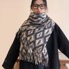 2024 Autumn and Winter New Product Retro Diamond Checkered Imitation Cashmere Scarf for Women