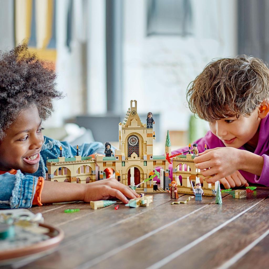 LEGO Harry Potter Hogwarts Battle Toy Present Birthday Block Christmas Boys Girls Children 9 Years Old 10 Years Old 11 Years Old Elementary School