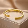 European beautiful women's heart bracelet Roman numerals love pendant fashion versatile personality bracelet jewelry gift bracelet