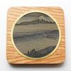 Подставка под кружку Yamaco из латуни в стиле укиё-э с деревянной подставкой, квадратная, вишня (Река Тамагава и гора. Фудзи), 9x9xВ0.7см, 16271