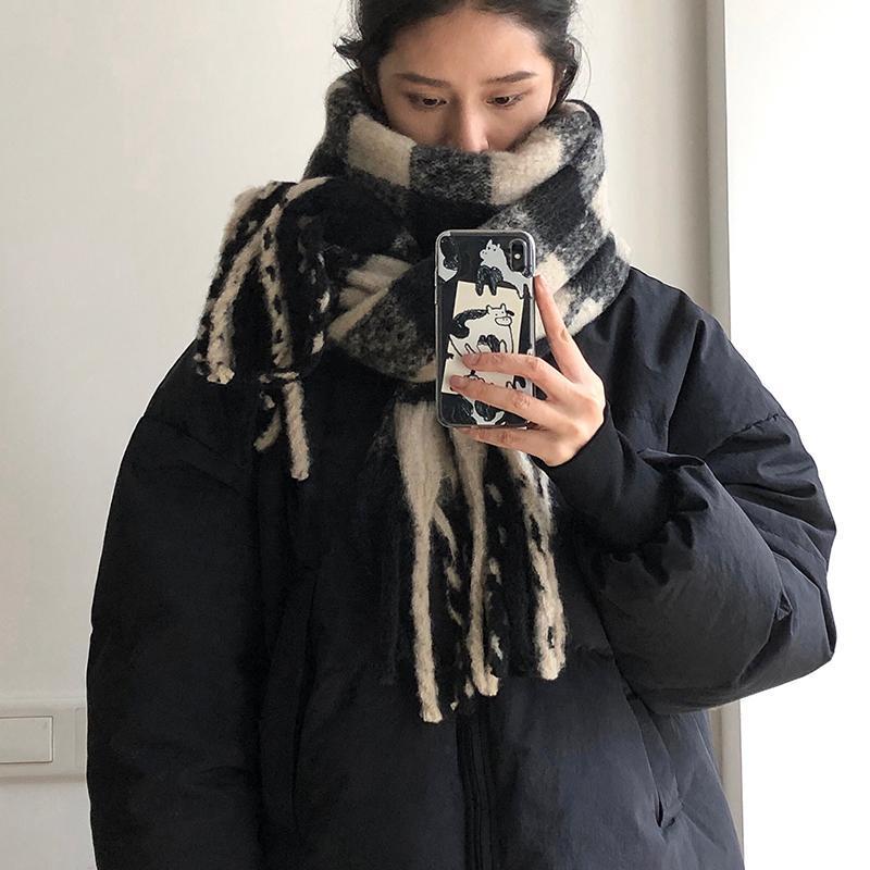 Korean Style Plaid Scarf for Women Mohair Soft Thickened Warm Soft Girl Tassel Versatile Small Version Trendy Scarf for Men