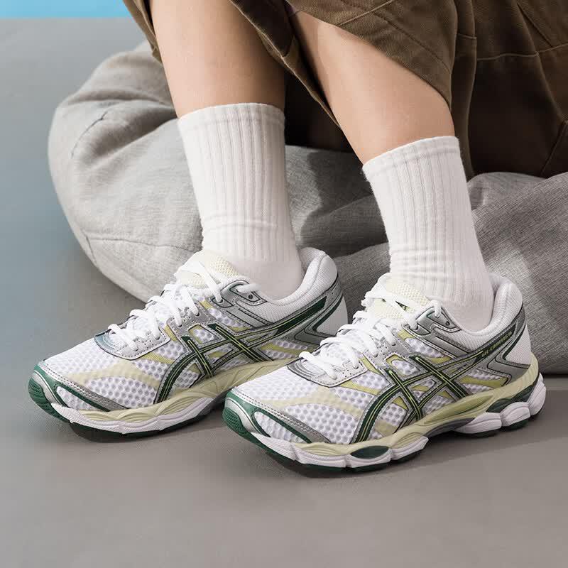 Asics Унисекс спортивно-повседневная обувь GEL-CUMULUS