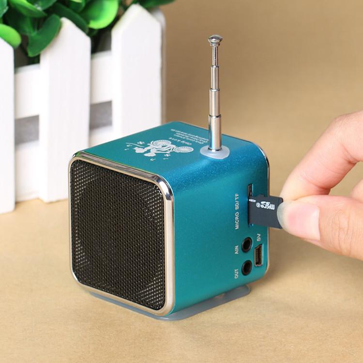 Портативная цифровая Bluetooth-колонка TD-V26, мини-радиоприемник FM, ЖК-дисплей, стереодинамик, поддержка карт SD/TF