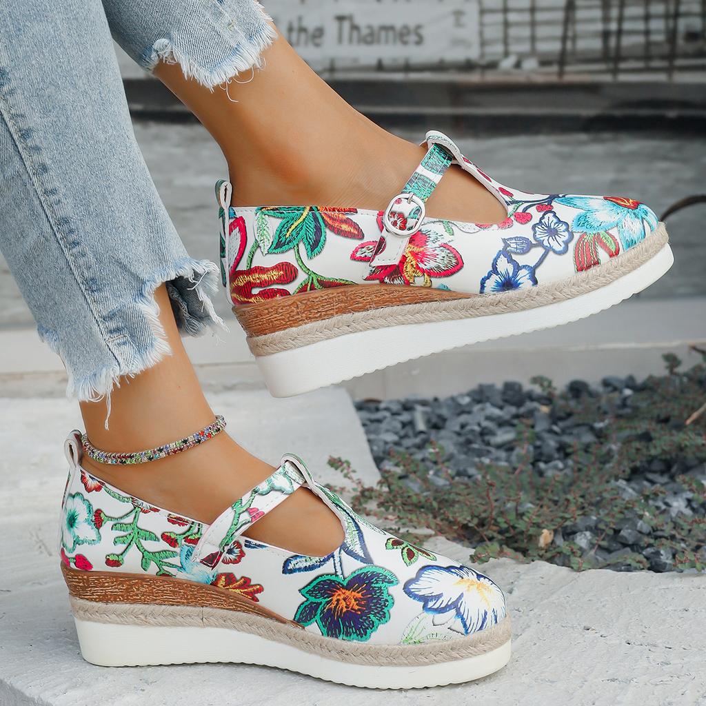 New ModelThick-Soled Fashion Casual Single Shoes Women'S Printed Bag Head Belt Buckle Hollow Wedge Heel Large Size Single Shoes