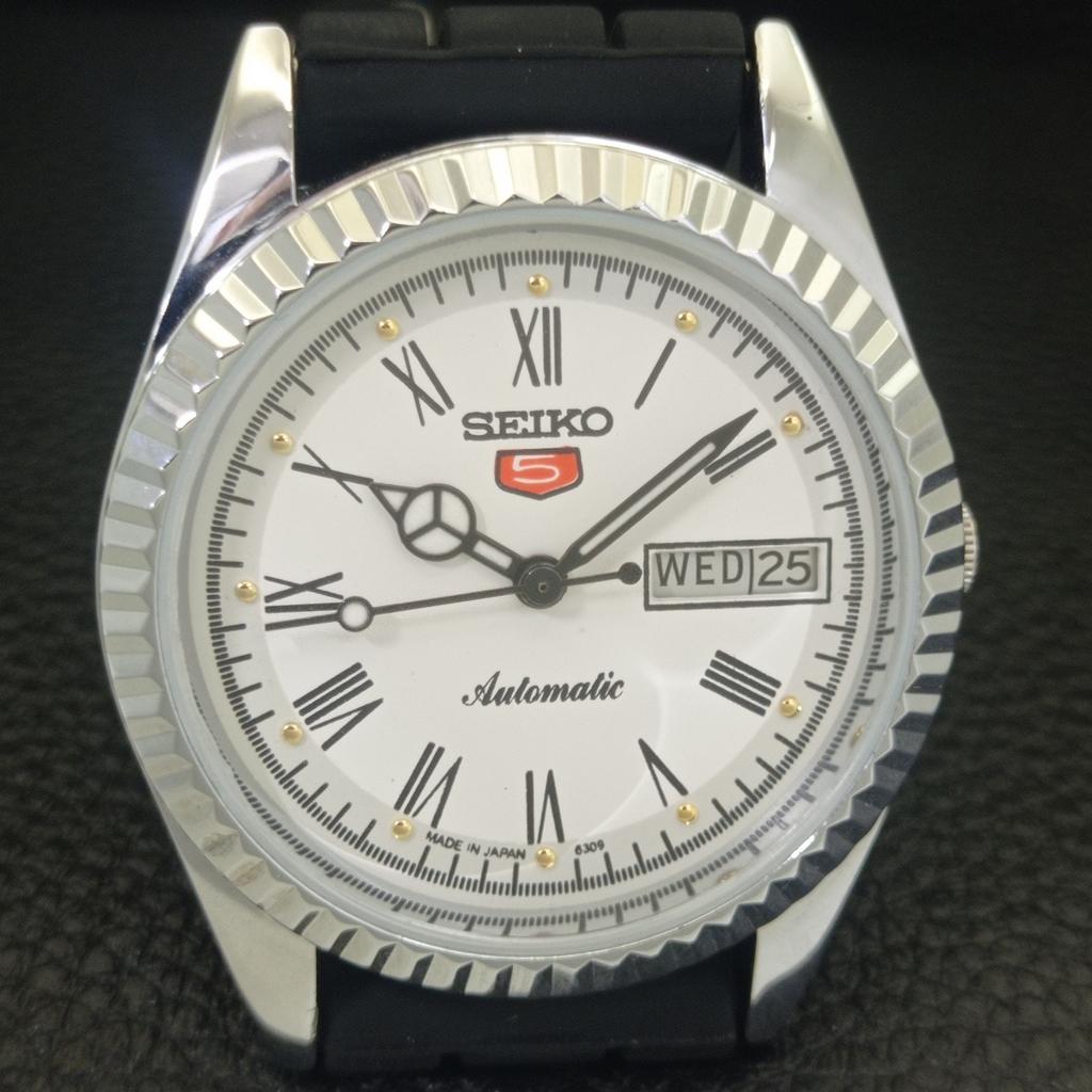ЯПОНСКИЕ ВИНТАЖНЫЕ ОТРЕМОНТИРОВАННЫЕ МУЖСКИЕ ЧАСЫ SEIKO 5 АВТОМАТИЧЕСКИЕ С РИМСКИМИ ЦИФРАМИ a442086-1