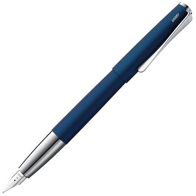 Lamy Перьевая ручка Studio Imperial Blue в элегантном металлическом корпусе, стальное перо, размер пера EF, включает картридж с синими чернилами LAMY T10, сине-зеленый - - (Частично