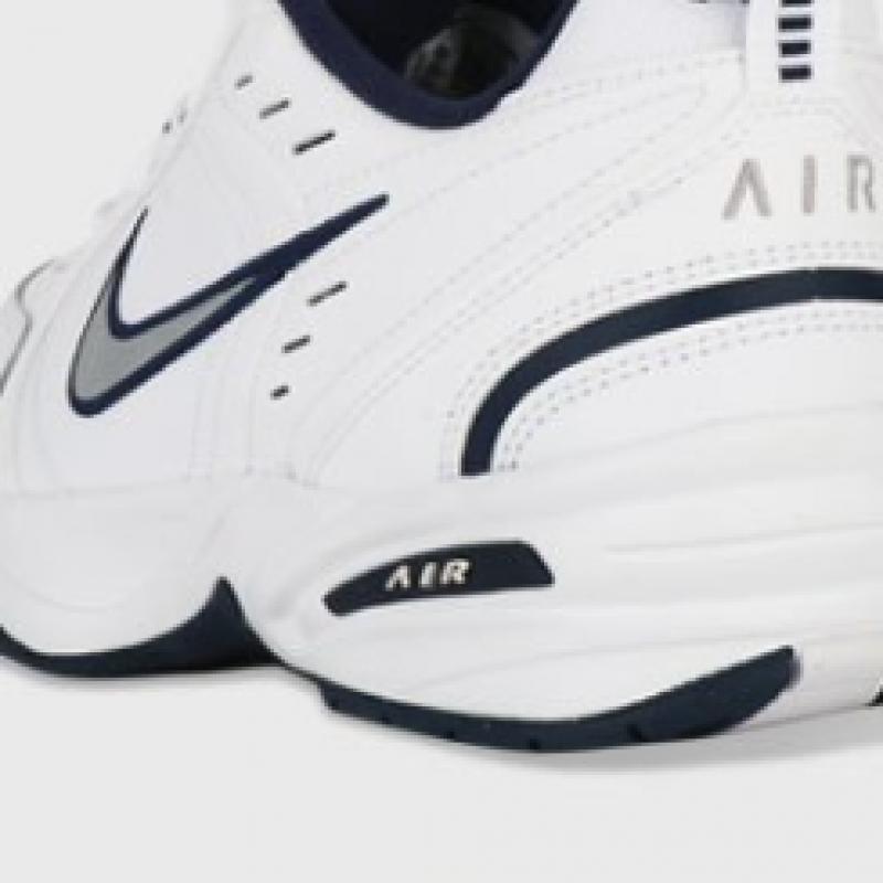 Nike Кроссовки Air Monarch 4 4e Белые 416355 102