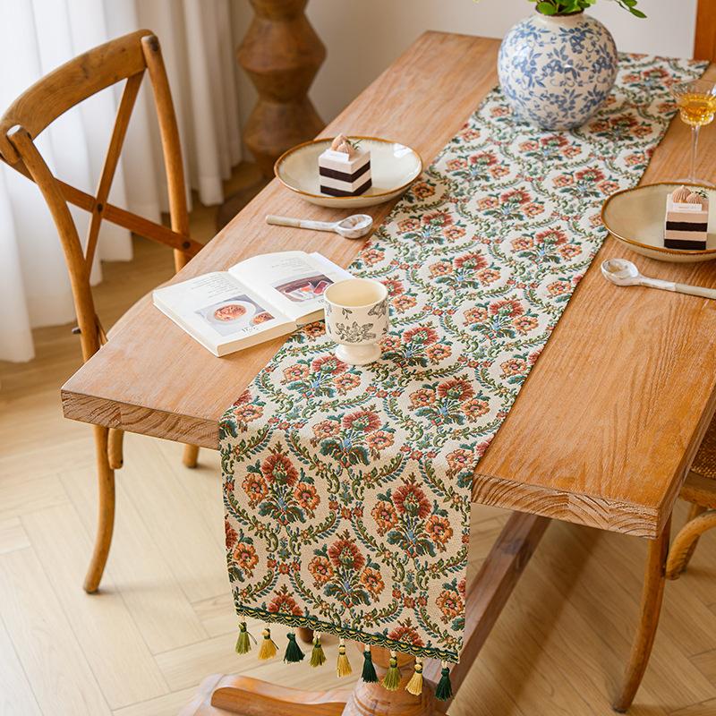American Retro Floral Table Runner Long Decorative Cloth for Coffee TV Dining Table Atmosphere Fabric Cover