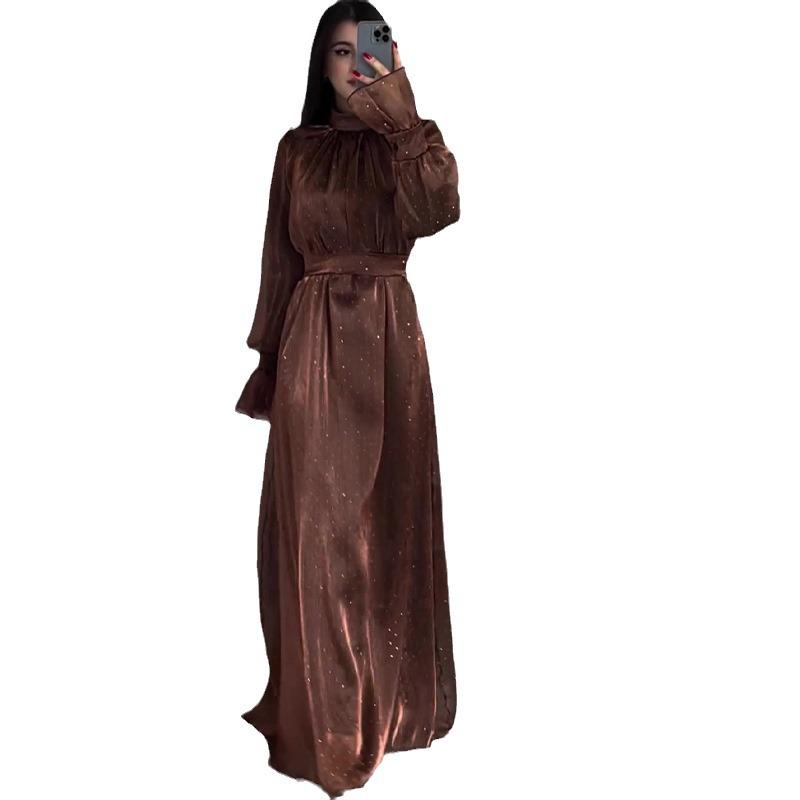 Элегантное женское платье с принтом в горошек, осень 2024