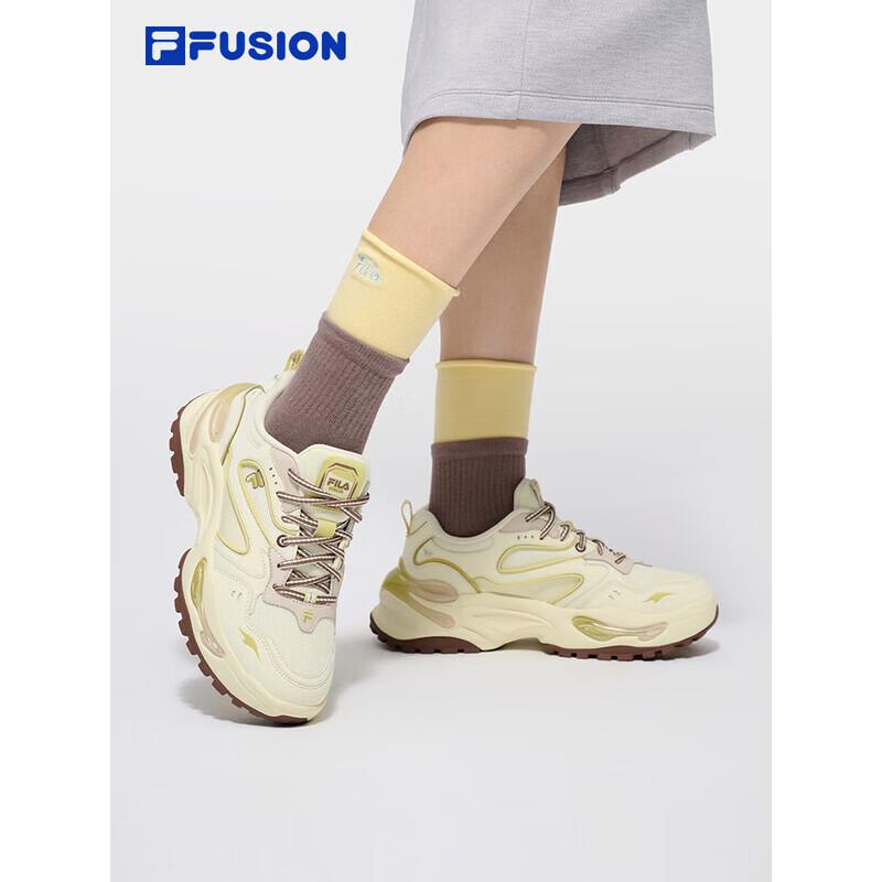FILA FUSION Women's Chunky Platform Gummy Sneakers