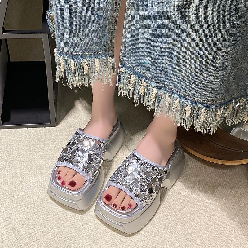 Модные синтетические босоножки на танкетке высотой 8 см, шикарные босоножки на танкетке, женские пляжные туфли с открытым носком, летние тапочки, модная обувь