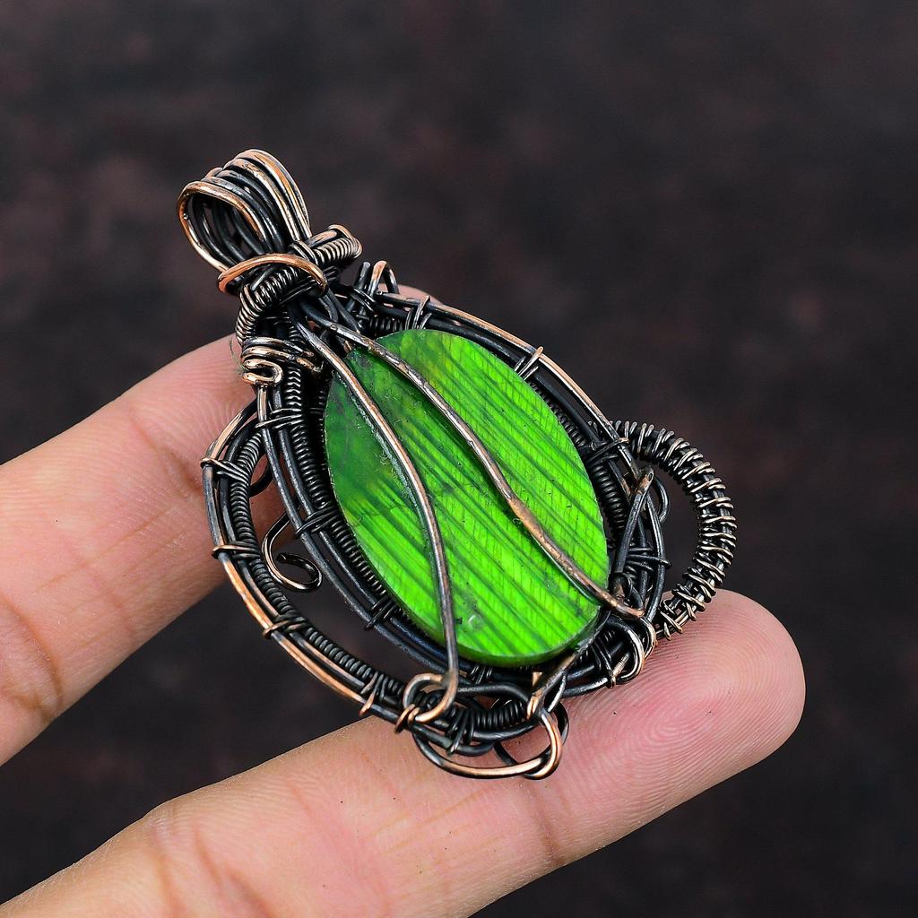 Кулон из зеленого огненного лабрадорита, медная проволочная обертка, драгоценный камень, медные украшения, подвеска ручной работы, подарок на помолвку, изящные проволочные обертки